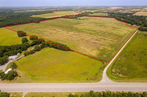 TBD  124+/- County Road  4550 Bonham TX 75418