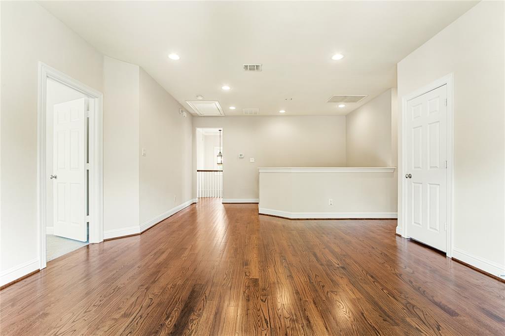 Caruth Hills 10 - Residential