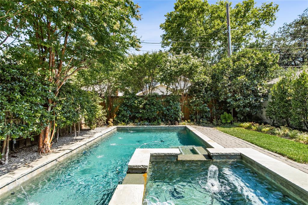 Caruth Hills 10 - Residential