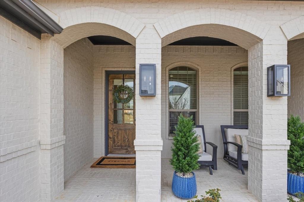 513 Point Vista Drive