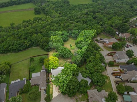 2006 Country Oaks Drive Garland TX 75040