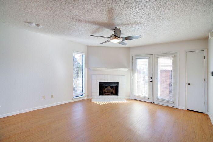 Oak Creek Condo - Residential