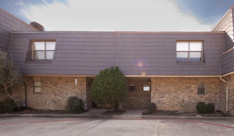 Photo of 207 E Harwood Road #52, Euless, TX 76039 (MLS # 21423194)