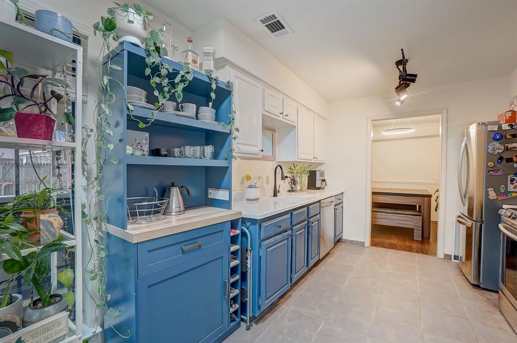 Freeman Irving Heights - Residential