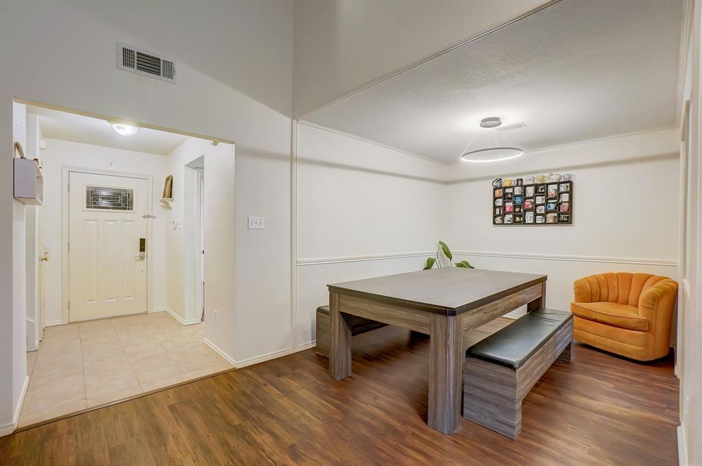 Freeman Irving Heights - Residential