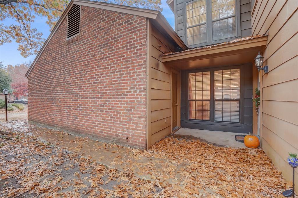 Freeman Irving Heights - Residential