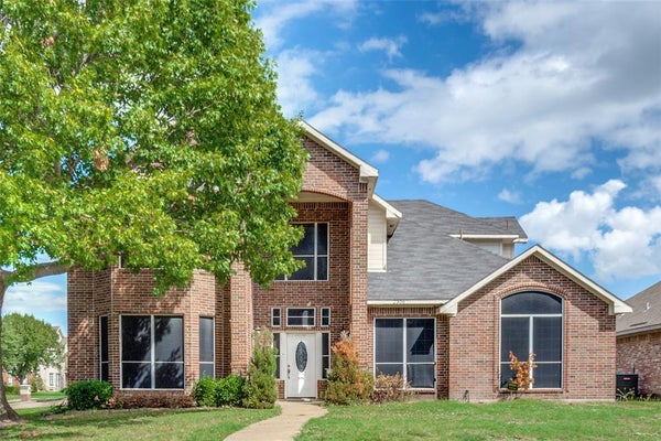 2306 BENT BROOK DR, MESQUITE, TX 75181 - Image e41b49d0833292ea3a7e8dff4fdecd8f/517704563