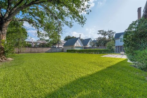 Tiny photo for 4329 Lorraine Avenue, Highland Park, TX 75205 (MLS # 21005944)