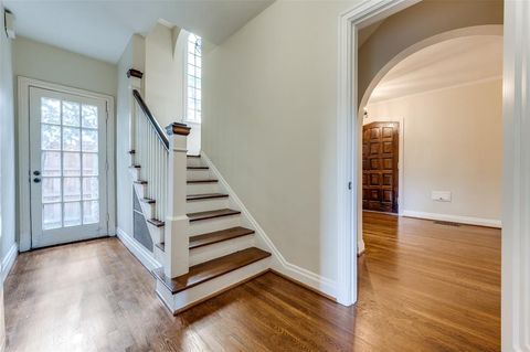 Tiny photo for 4329 Lorraine Avenue, Highland Park, TX 75205 (MLS # 21005944)