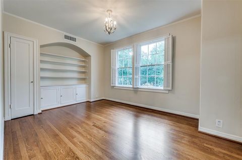 Tiny photo for 4329 Lorraine Avenue, Highland Park, TX 75205 (MLS # 21005944)