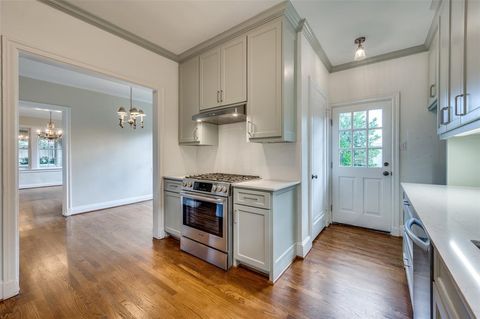 Tiny photo for 4329 Lorraine Avenue, Highland Park, TX 75205 (MLS # 21005944)