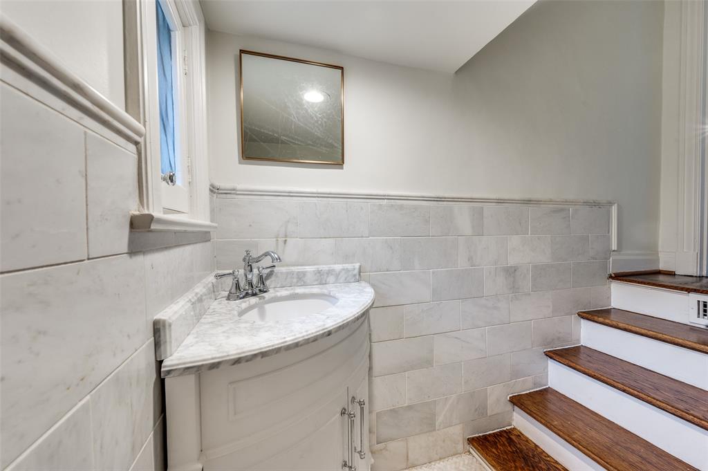 Highland Park - Residential Lease