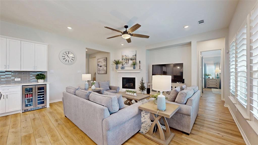 3013 Sundial Lane