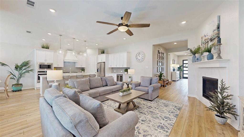 3013 Sundial Lane
