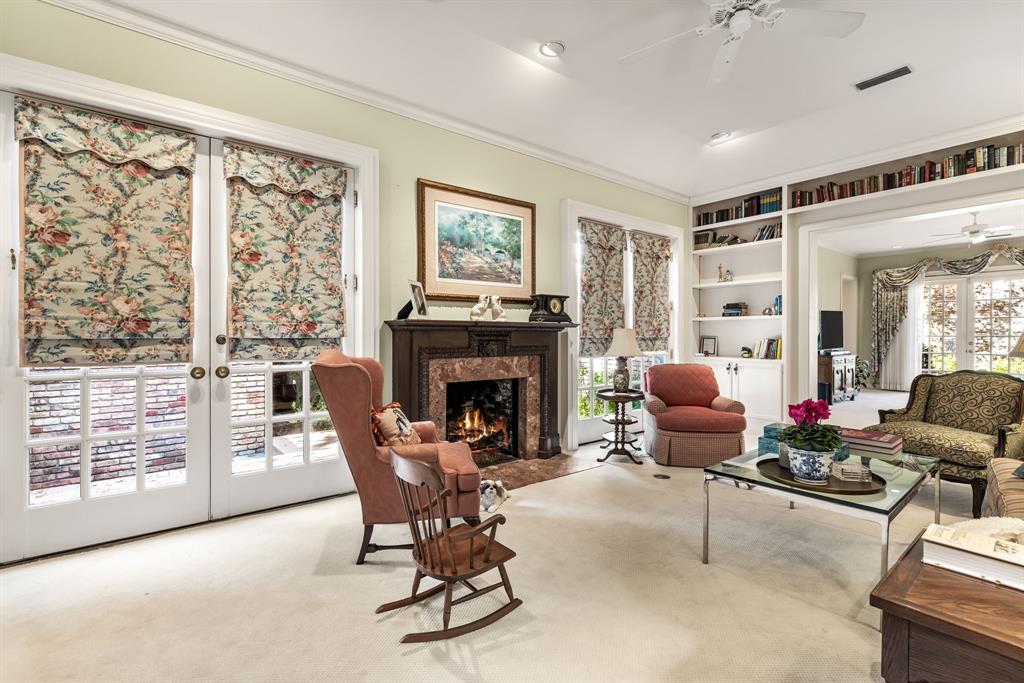 CARUTH HOMEPLACE - Residential