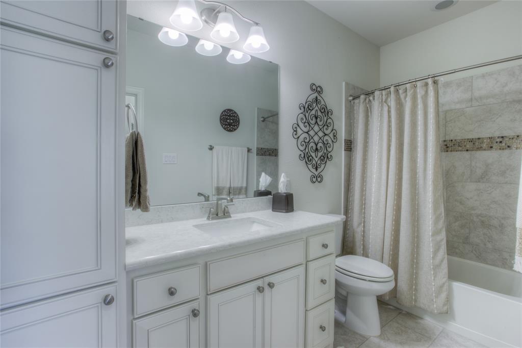 Ladera Mansfield Condos - Residential