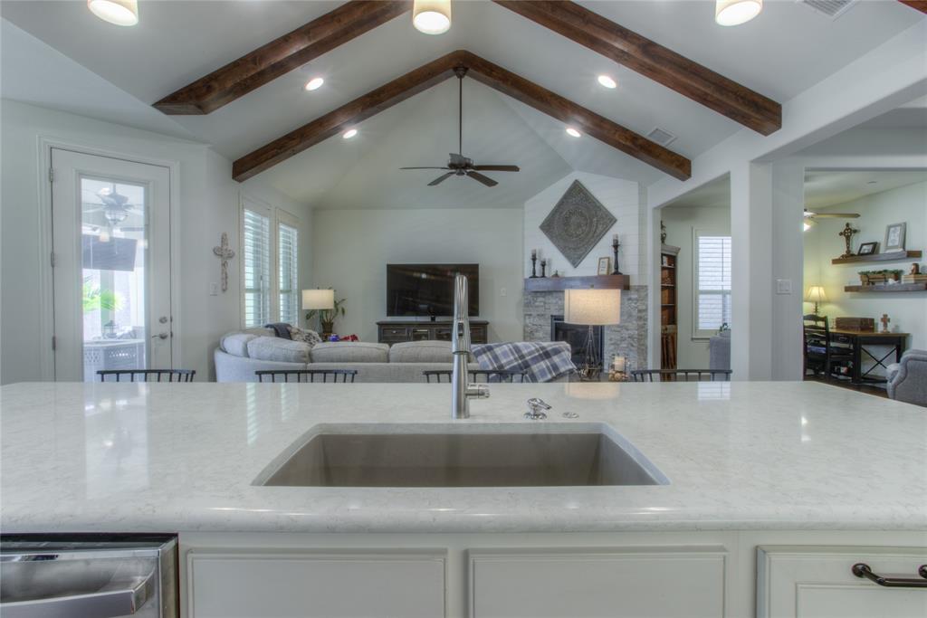 Ladera Mansfield Condos - Residential