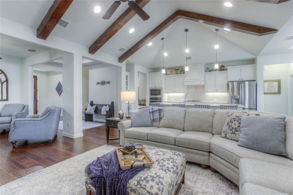 Ladera Mansfield Condos - Residential