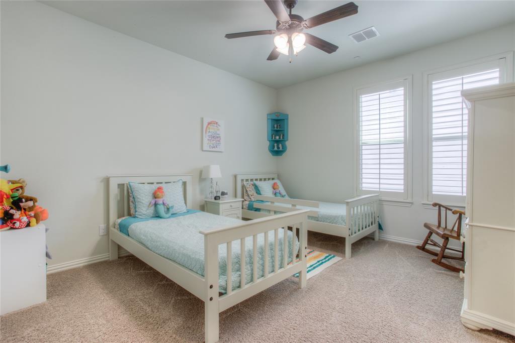 Ladera Mansfield Condos - Residential