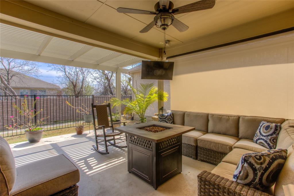 Ladera Mansfield Condos - Residential