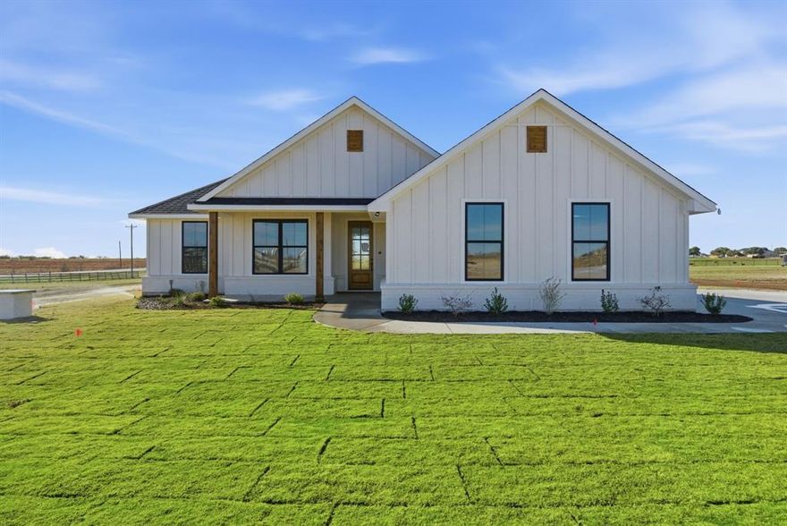 Ask About the Builder’s Financing Incentive through their preferred lender! – New Construction on 2.34 Acres with No HOA This newly constructed home by Barcelona Custom Homes features an open-concept layout with generous living spaces and large windows that provide ample natural light. The kitchen is equipped with granite countertops, custom cabinetry, and modern fixtures. Luxury bathrooms offer sleek tile finishes, and spacious closets provide ample storage.Custom finishes and detailed millwork are found throughout the home, reflecting the builder’s commitment to qualityand craftsmanship. A covered patio overlooks the backyard, offering space for outdoor living. Situated on a 2.34-acrelot in the Sunset Ridge community, the home provides privacy, room to grow, and the flexibility of rural living—horsesallowed, no HOA, and a private water well for added independence. Built with durable materials and thoughtful design,this home is move-in ready and designed for everyday comfort. Residents of Sunset Ridge enjoy prairie views and aquiet natural setting, while still benefiting from easy access to nearby cities.  15 minutes from Weatherford and Granbury, and approximately 20 minutes from Fort Worth, making commuting anddaily errands simple. A third-party 10-year structural warranty is included for added peace of mind.