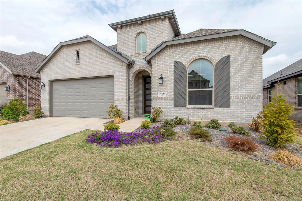 1317 Arrowwood Drive
