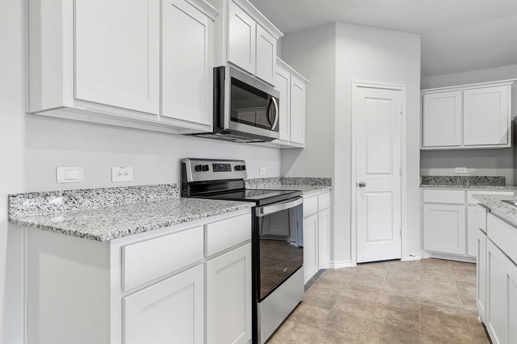 WATERSBEND SOUTH - Residential Lease