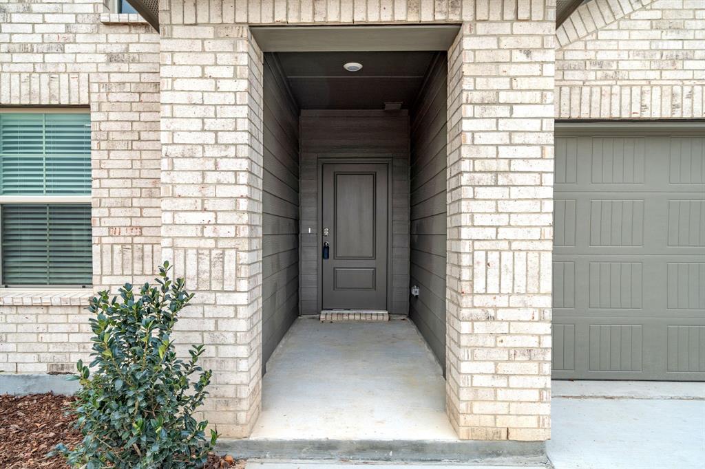 WATERSBEND SOUTH - Residential Lease