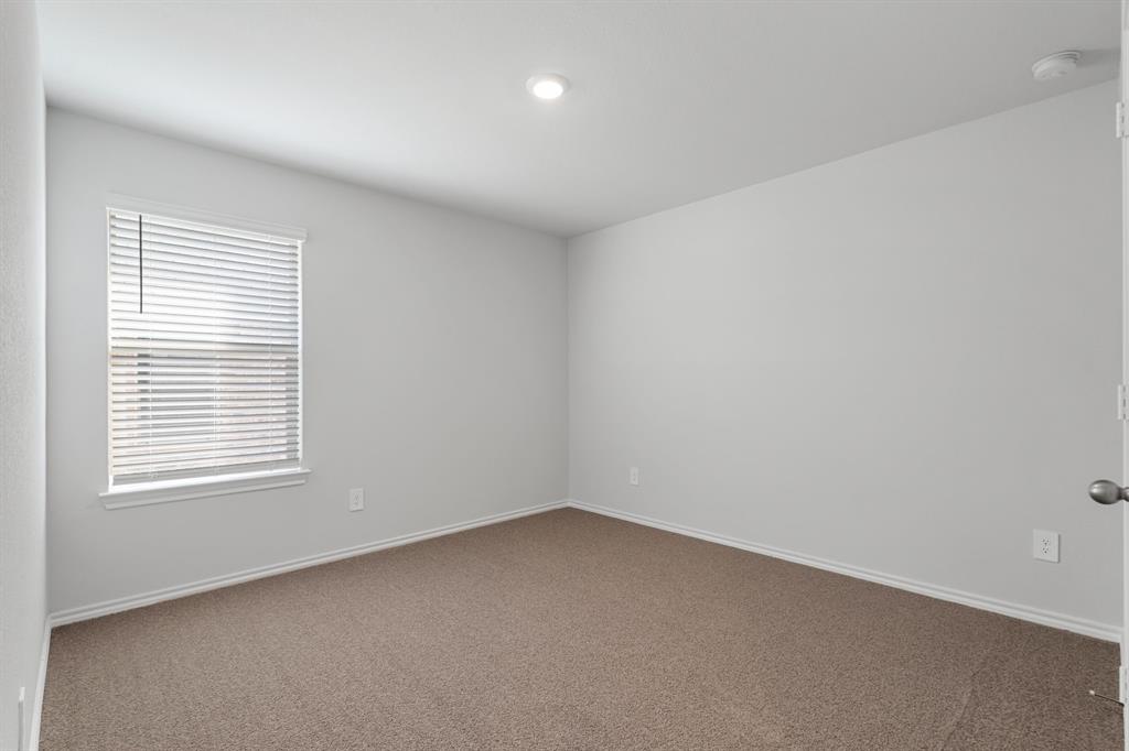 WATERSBEND SOUTH - Residential Lease