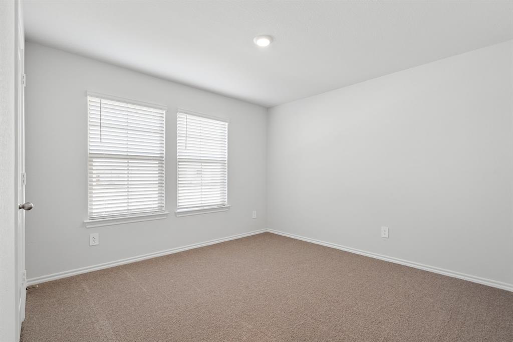 WATERSBEND SOUTH - Residential Lease