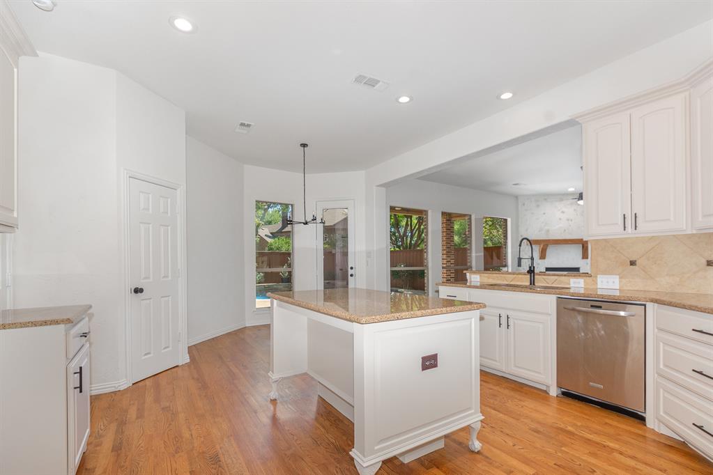 2295 Sandy Creek Drive