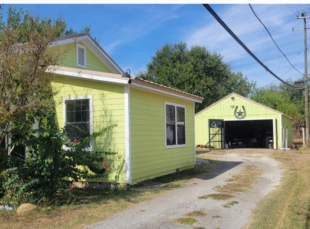 1015 San Benito Drive