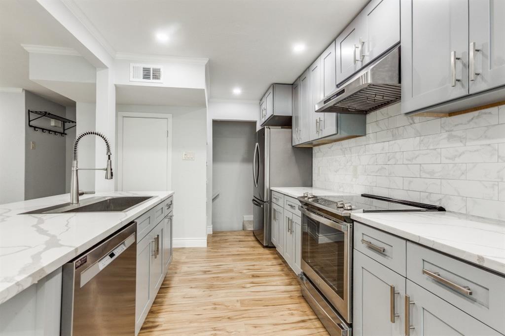 Canyon Creek Ridge - Residential