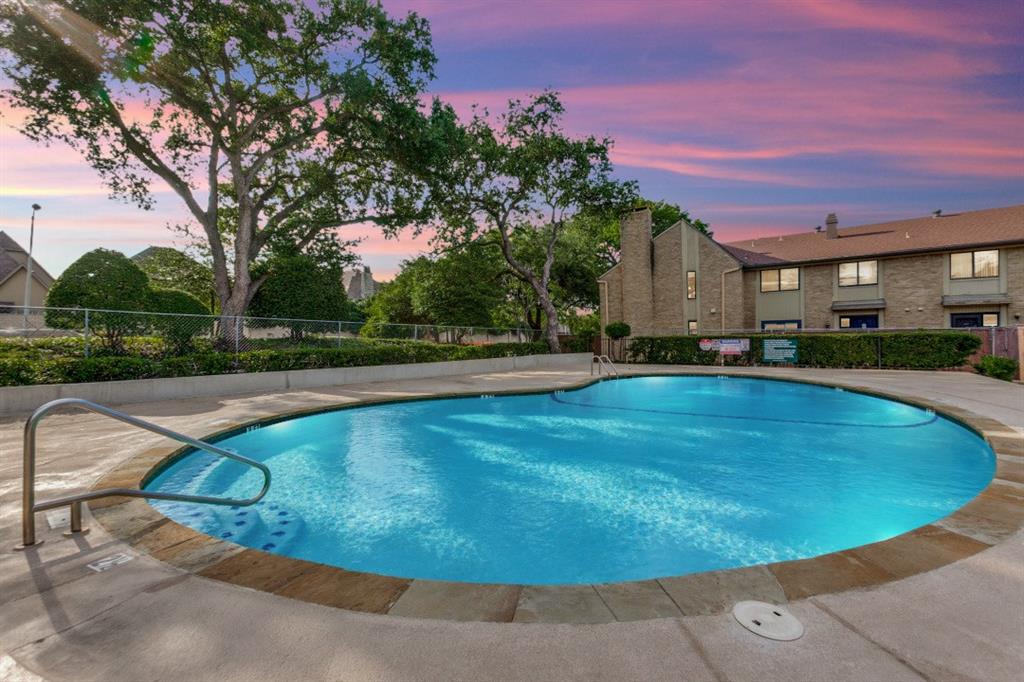 Canyon Creek Ridge - Residential