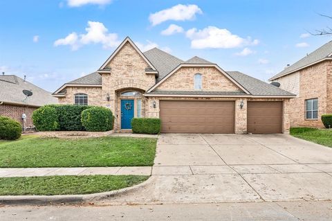 833 Hemlock Trail Saginaw TX 76131