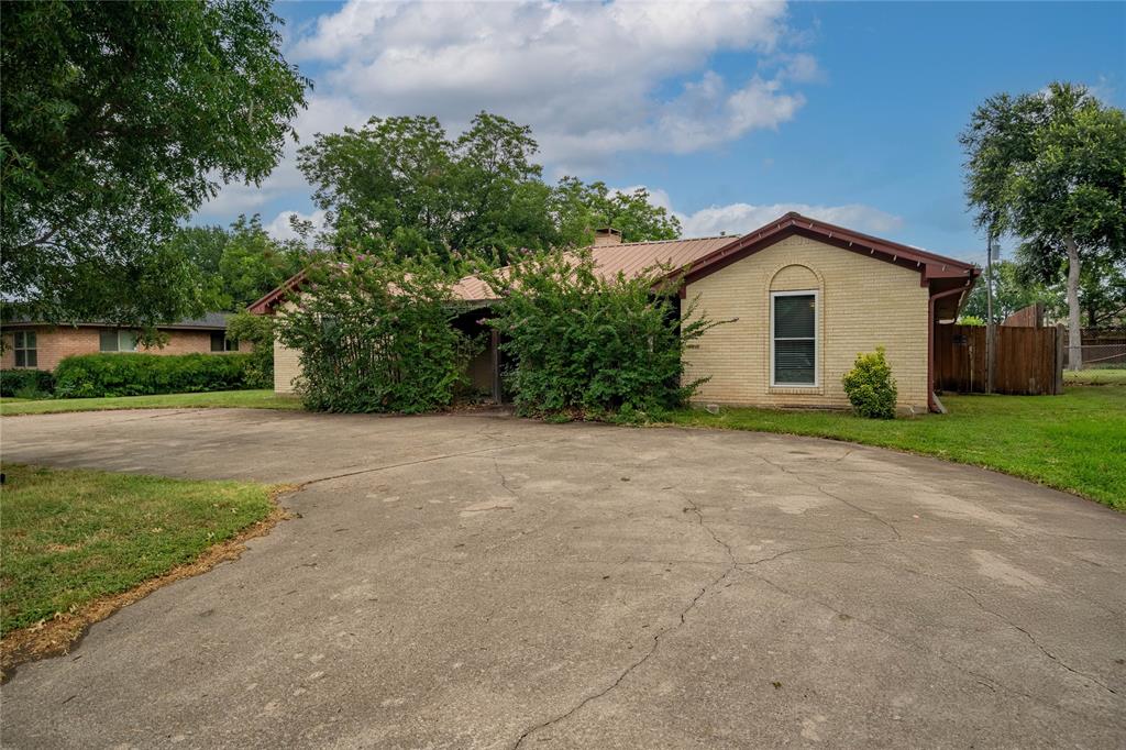 2010 Sylvan Drive