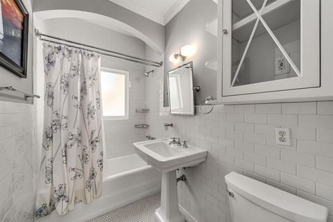 Tiny photo for 5912 Llano Avenue, Dallas, TX 75206 (MLS # 21097905)