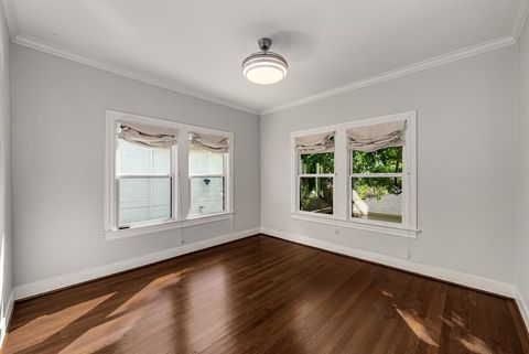 Tiny photo for 5912 Llano Avenue, Dallas, TX 75206 (MLS # 21097905)