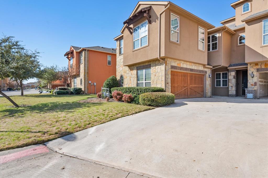 2630 Villa Di Lago 6