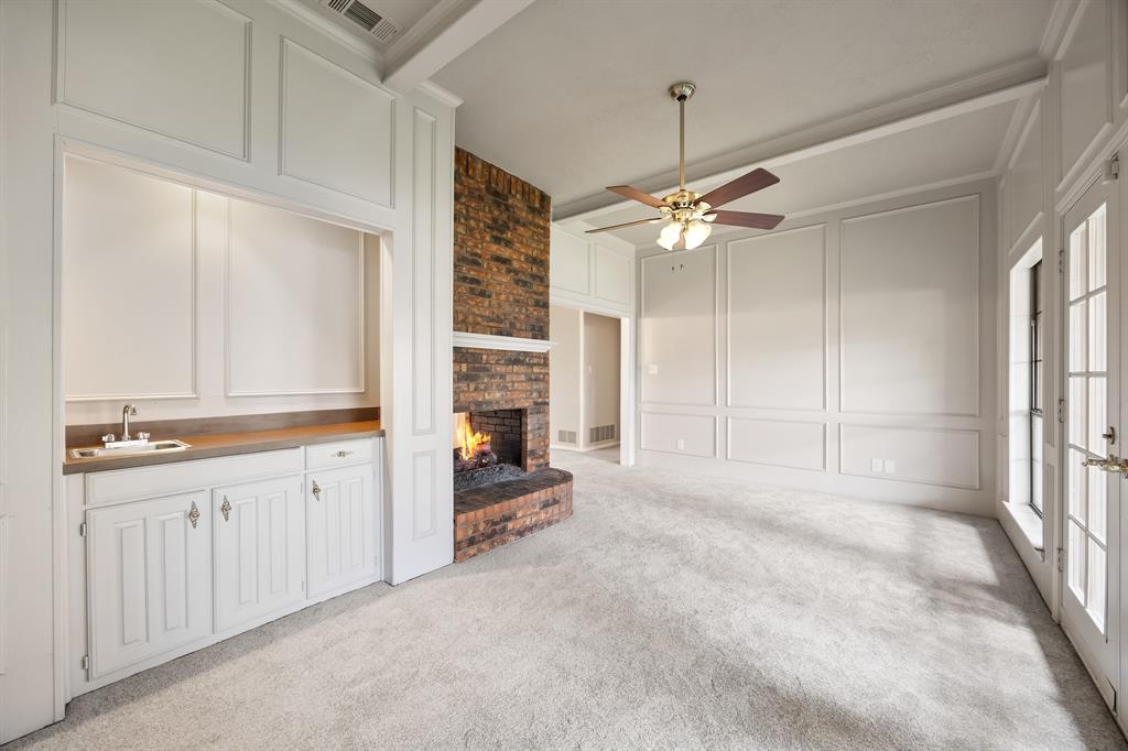 420 E Coachlight Trail