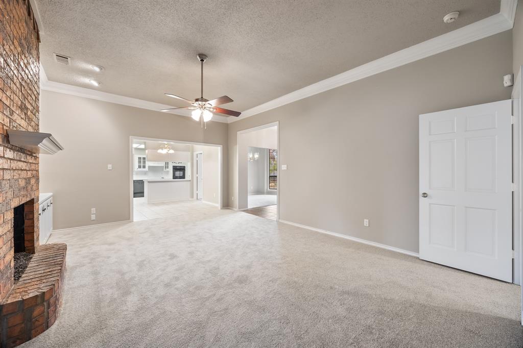 420 E Coachlight Trail