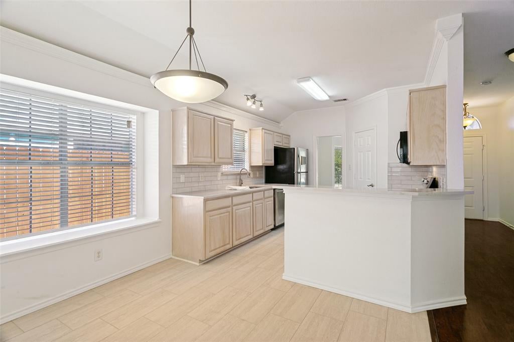 513 Creek Court