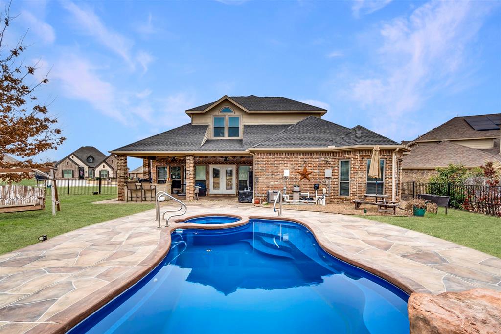 12129 Indian Creek Drive