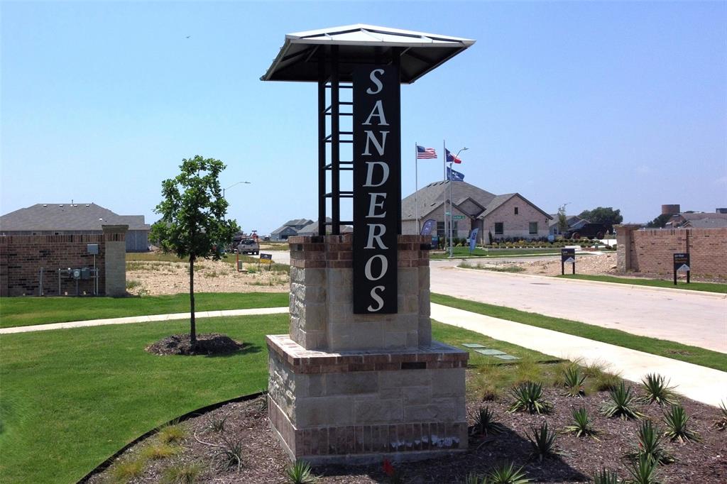 Sanderos - Residential