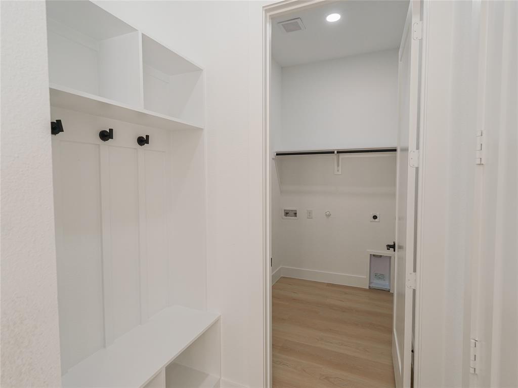 Central Ave Add 02 - Residential