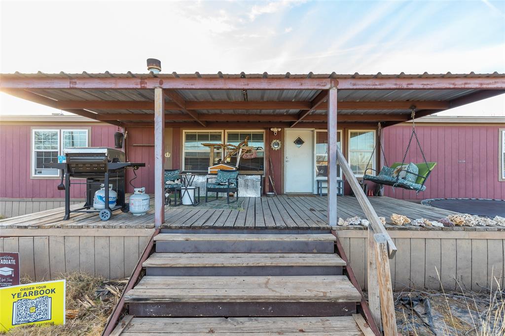 8.3 acres - Residential Income