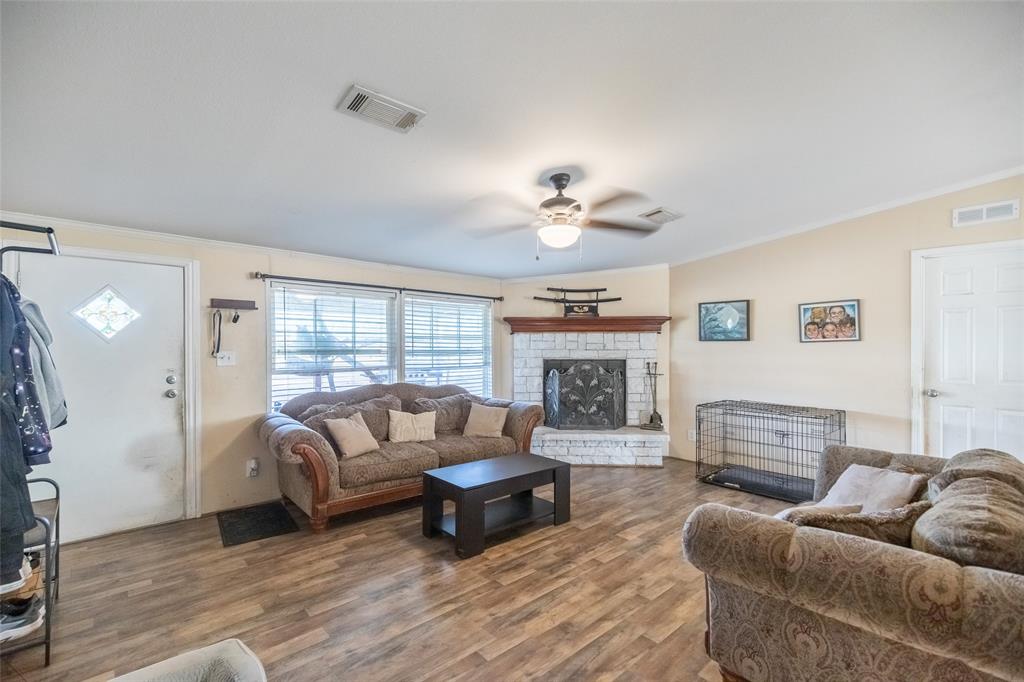 8.3 acres - Residential Income