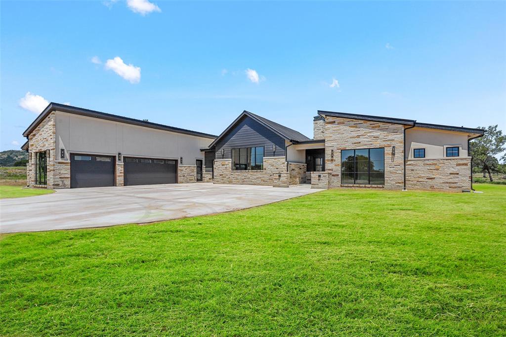 12 Crocket Valley Court