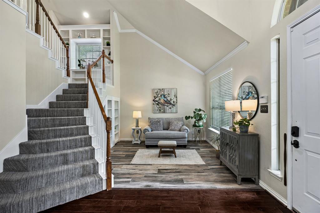 8302 Tanglerose Drive
