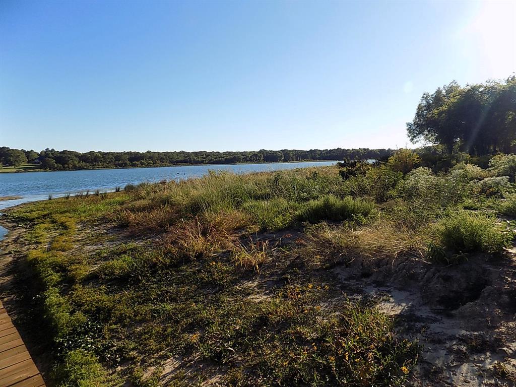 Anglers Point - Land